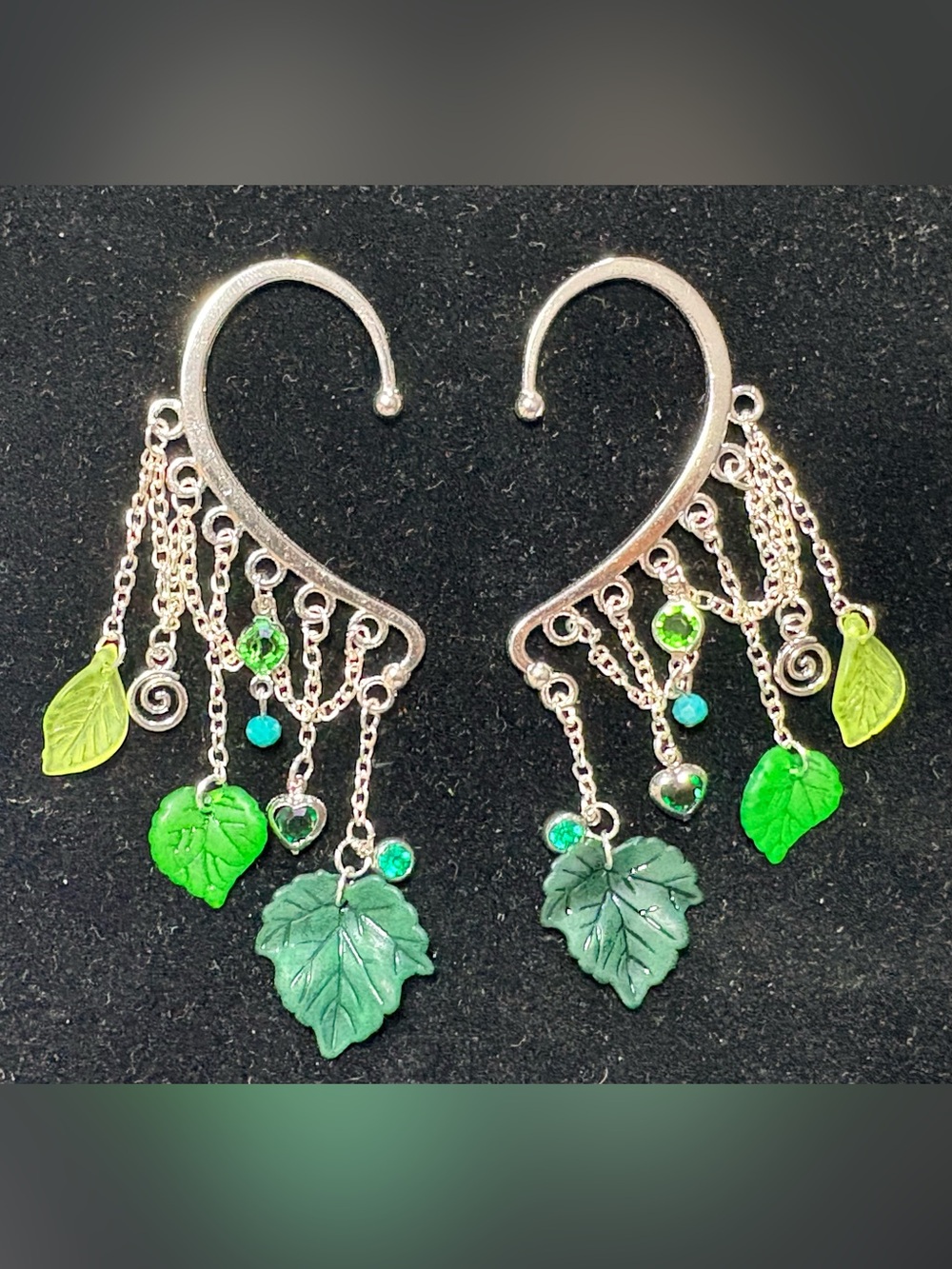 Set of Silver Green Leaf Dangle cuff Earrings - Nature-Inspired handmade